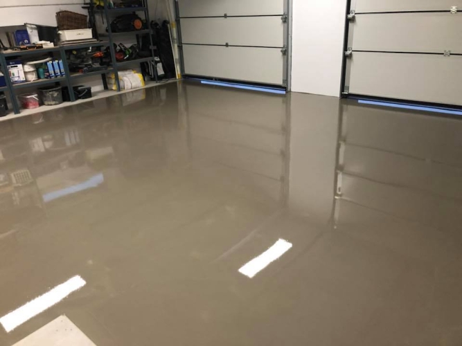 Epoxygulv garage